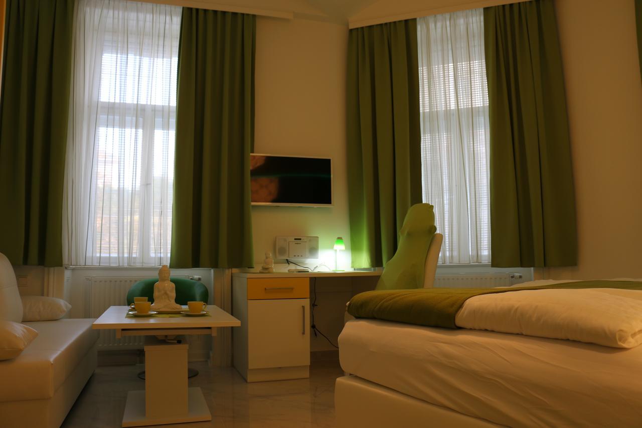 Ch-hotel Luka Casa de hóspedes